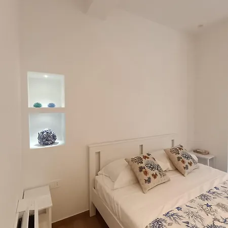 בית נופש Giu Marina פורמיה